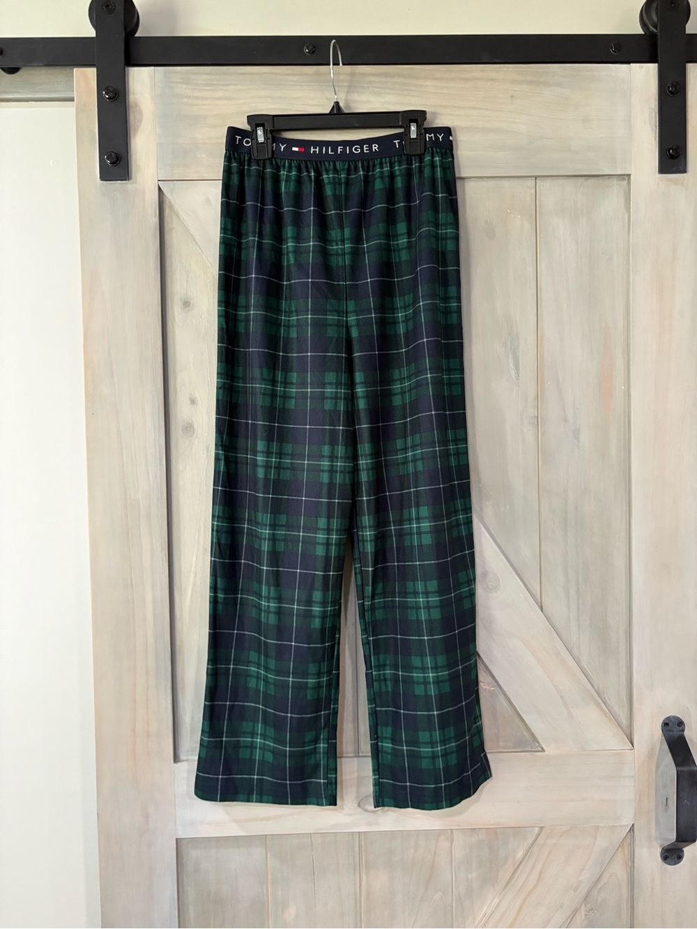 Boy’s Tommy Hilfiger Navy & Green Plaid Pajama Pants - Picture 3 of 5